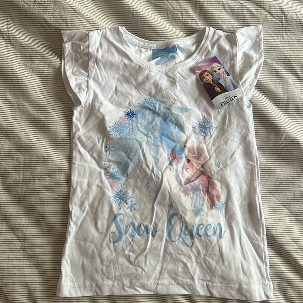 NWT Disney’s Frozen “snow queen” t shirt with frilly sleeves